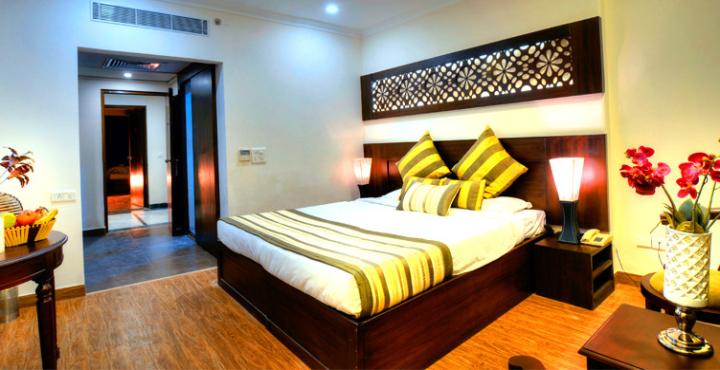 Hotel Royale Residency